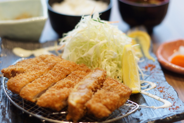 阿蘇自然豚のとんかつ膳