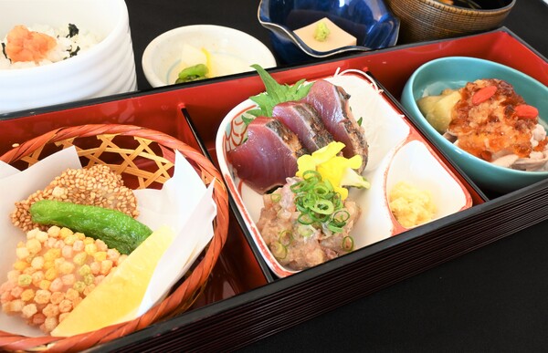 勝浦御膳