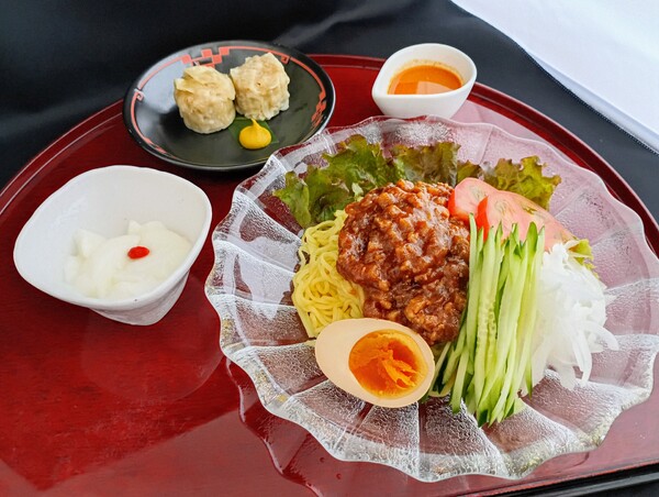 冷やし坦々麺