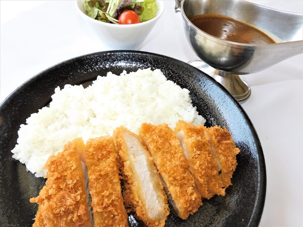 千葉県産ポークのロースかつカレー