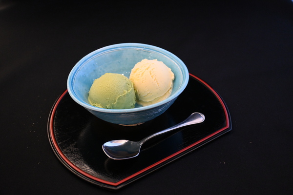 アイスクリーム（バニラ＆抹茶）