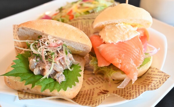 ふたつの海味さんど 勝浦なめろう&スモークサーモン