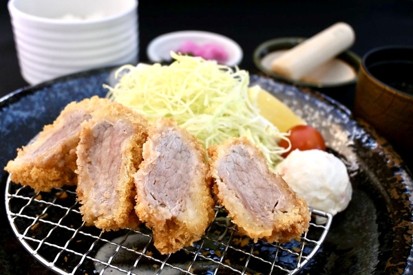 房総菜の花豚のヒレかつ膳