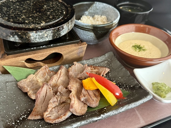 牛タン岩盤焼き