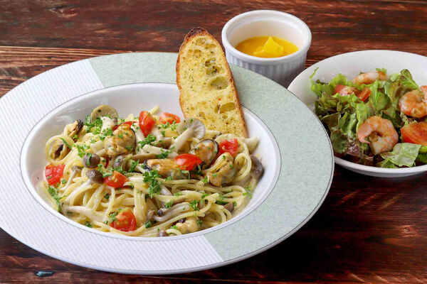 燻製ムール貝のクリームパスタ