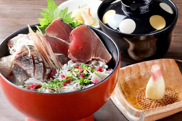 海鮮しらす丼