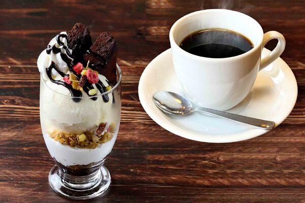 チョコレートサンデー