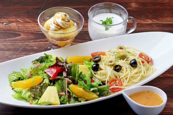 東急レディスランチ　～フルーツサラダと冷製パスタ～