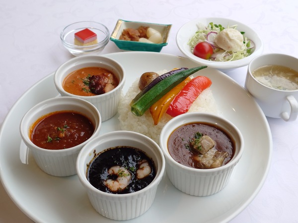 カレー4種盛り
