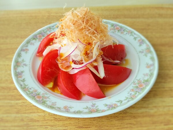 トマトサラダ