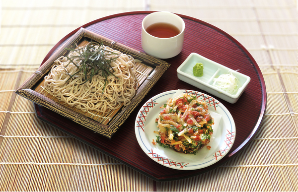 桜海老のかき揚げ天ざるそば