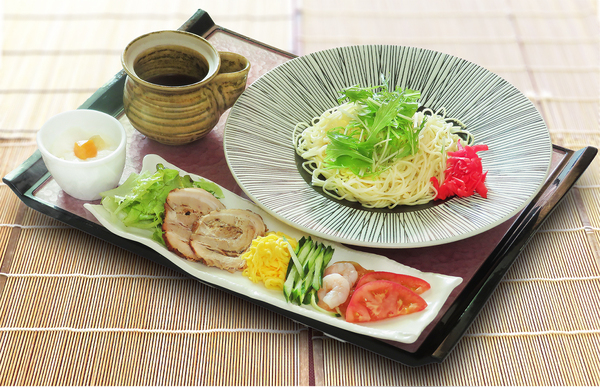 冷し中華(醤油だれ)