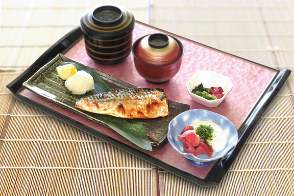鯖塩焼き膳