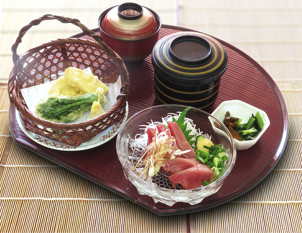 初かつお刺身膳