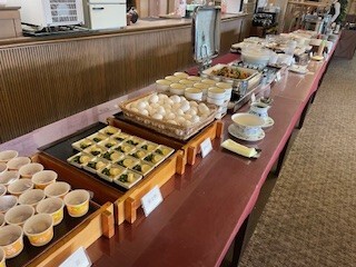 朝食バイキング