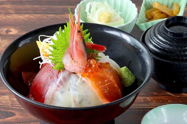 海鮮丼