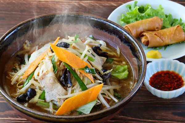 野菜たっぷり味噌ラーメン