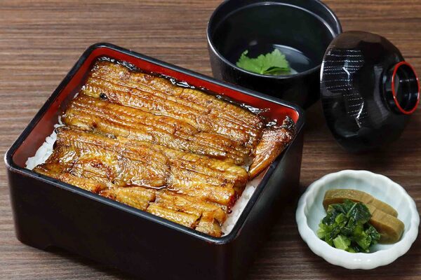 鰻重 又は 白焼き