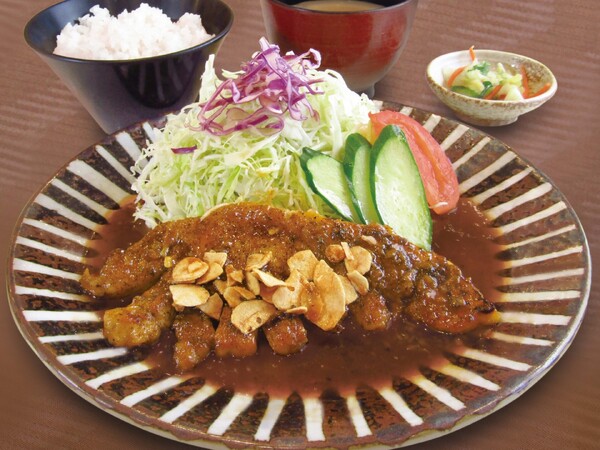 氷温熟成黒豚のトンテキ膳
