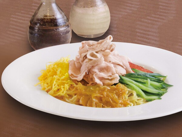山西牧場 豚しゃぶ冷やし中華