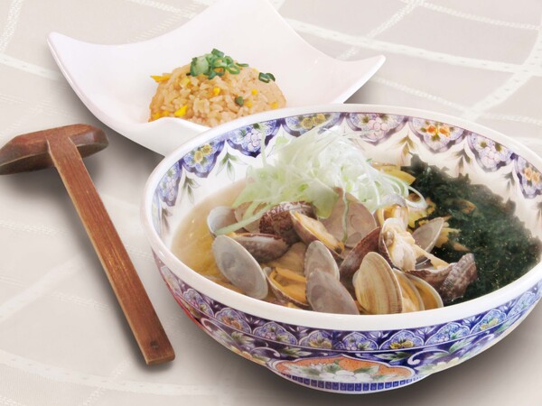 浅利とバラ海苔の塩らーめんと半炒飯