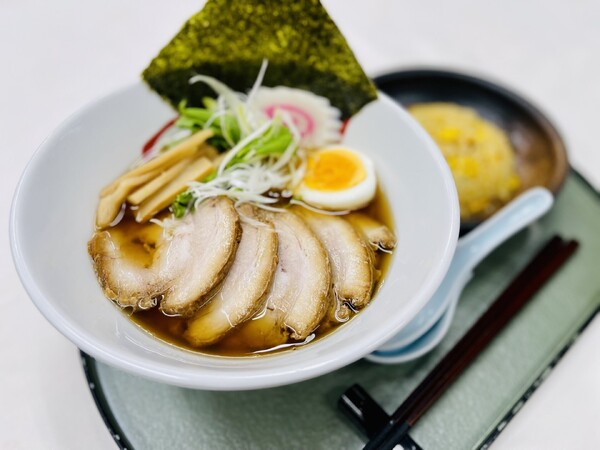 NEW チャーシュー麺と炒飯セット