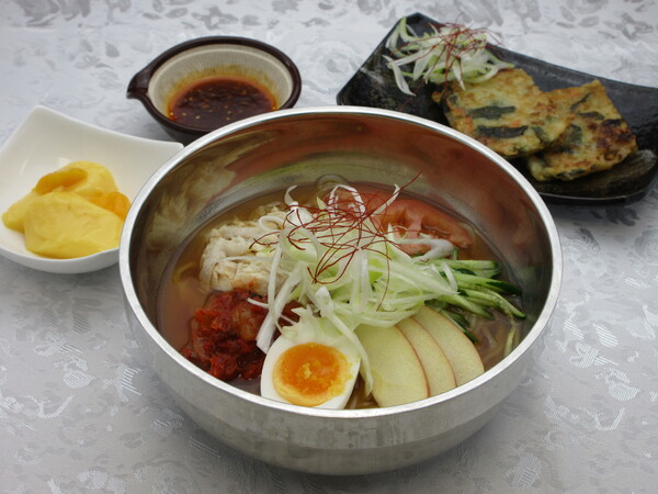冷麺とチヂミ膳~マンゴープリン付~