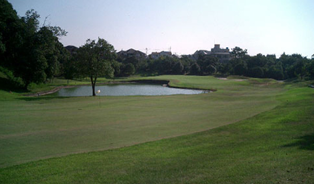 HOLE7